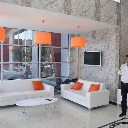 Expoist Hotel